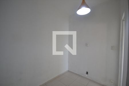 Quarto 1 de casa para alugar com 2 quartos, 75m² em Cabral, Nilópolis
