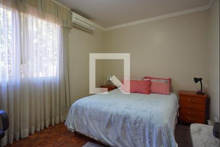 Suíte de apartamento à venda com 2 quartos, 82m² em Rio Branco, Porto Alegre