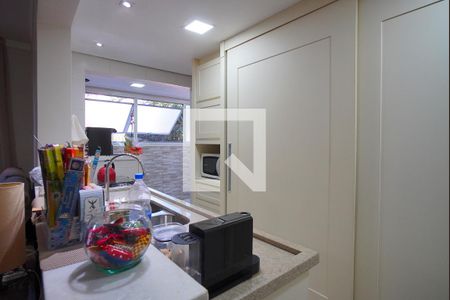 Cozinha de apartamento à venda com 2 quartos, 82m² em Rio Branco, Porto Alegre
