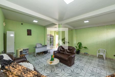 Sala de casa para alugar com 3 quartos, 344m² em Barreiro, Belo Horizonte