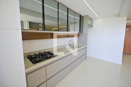 Sala/Cozinha de apartamento para alugar com 3 quartos, 77m² em Setor Faicalville, Goiânia
