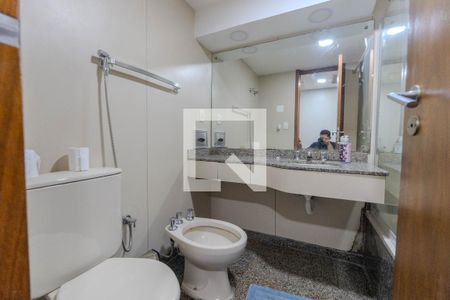 Banheiro da Suíte de apartamento para alugar com 1 quarto, 40m² em Bela Vista, São Paulo