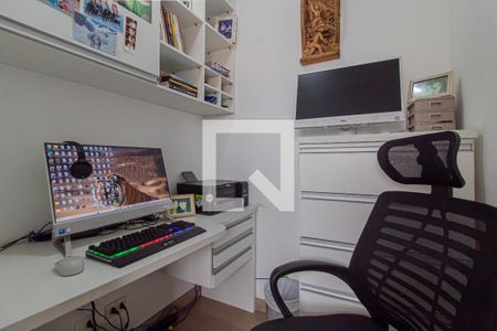 Escritório de apartamento à venda com 2 quartos, 70m² em Vila Santana, São Paulo