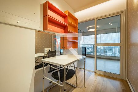 Quarto  de apartamento à venda com 2 quartos, 85m² em Pinheiros, São Paulo