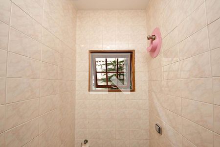 Lavabo de casa à venda com 4 quartos, 200m² em Vila Ivone, São Paulo