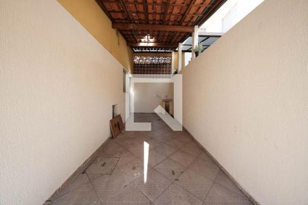 Garagem de casa de condomínio à venda com 2 quartos, 109m² em Vila Libanesa, São Paulo