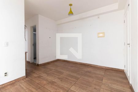 Sala de apartamento para alugar com 2 quartos, 51m² em Jardim Santa Emilia, São Paulo