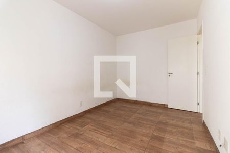 Quarto 1 de apartamento para alugar com 2 quartos, 51m² em Jardim Santa Emilia, São Paulo