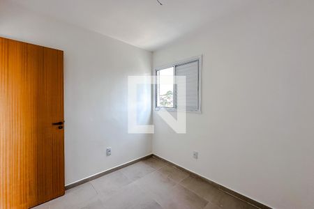 Quarto de apartamento à venda com 2 quartos, 47m² em Vila Bertioga, São Paulo