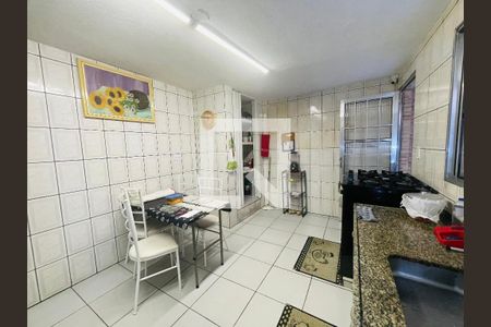 Cozinha de casa à venda com 2 quartos, 125m² em Jardim Paraventi, Guarulhos