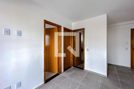 Sala de apartamento à venda com 2 quartos, 38m² em Vila Bertioga, São Paulo