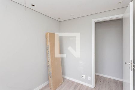 Quarto 1 de apartamento para alugar com 2 quartos, 40m² em Parque Bristol, São Paulo