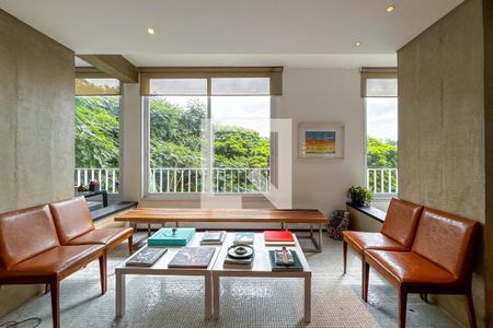 Apartamento à venda com 3 quartos, 242m² em Jardim Paulista, São Paulo