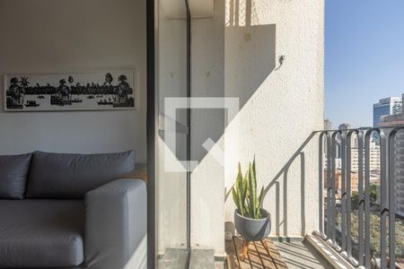 Sacada de apartamento à venda com 2 quartos, 65m² em Vila Olímpia, São Paulo