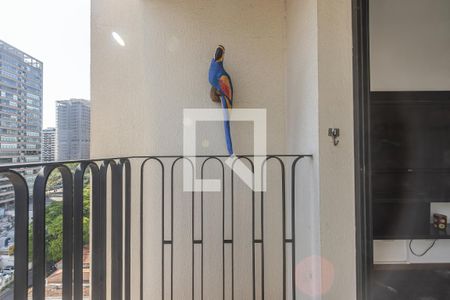 Sacada de apartamento à venda com 2 quartos, 65m² em Vila Olímpia, São Paulo