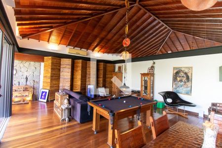Sala de casa para alugar com 2 quartos, 450m² em Itacoatiara, Niterói