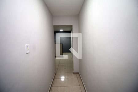 Sala - Corredor de apartamento para alugar com 2 quartos, 60m² em Vila da Penha, Rio de Janeiro