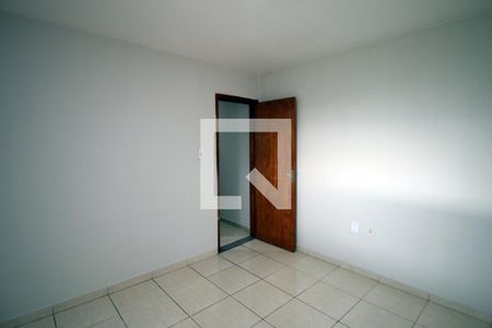 Quarto 1 de apartamento para alugar com 2 quartos, 60m² em Vila da Penha, Rio de Janeiro