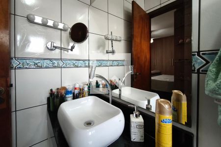 Banheiro Suíte de casa à venda com 3 quartos, 150m² em Parque Residencial Vila União, Campinas