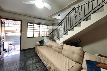 Sala de Estar de casa à venda com 3 quartos, 150m² em Parque Residencial Vila União, Campinas
