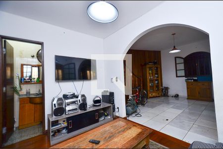 Sala de casa à venda com 3 quartos, 238m² em Dom Joaquim, Belo Horizonte