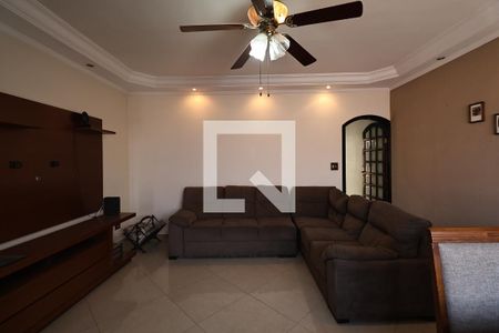 Sala de casa à venda com 3 quartos, 207m² em Vila Camilópolis, Santo André