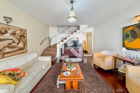 Sala de casa para alugar com 3 quartos, 290m² em Jardim Nossa Senhora Aparecida, São Paulo