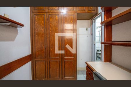 Quarto 1 de apartamento à venda com 3 quartos, 60m² em Maracanã, Rio de Janeiro