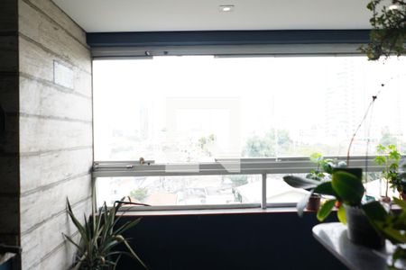 Varanda de apartamento à venda com 3 quartos, 74m² em Vila Bertioga, São Paulo