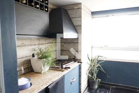 Varanda de apartamento à venda com 3 quartos, 74m² em Vila Bertioga, São Paulo