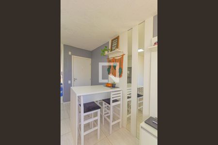 Sala de apartamento à venda com 2 quartos, 42m² em Estância Velha, Canoas