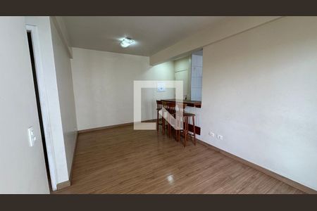 Sala de apartamento para alugar com 2 quartos, 57m² em Vila Nossa Senhora da Escada, Barueri