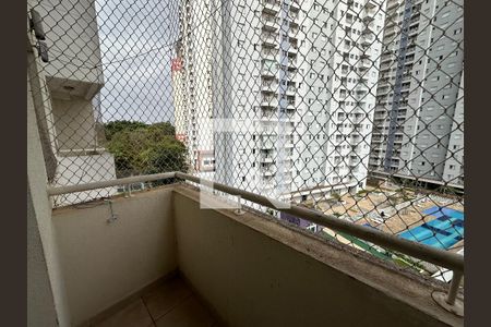 Sacada de apartamento para alugar com 2 quartos, 57m² em Vila Nossa Senhora da Escada, Barueri