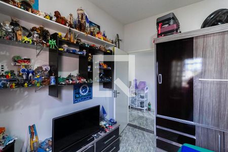 Quarto de casa à venda com 3 quartos, 437m² em Letícia, Belo Horizonte