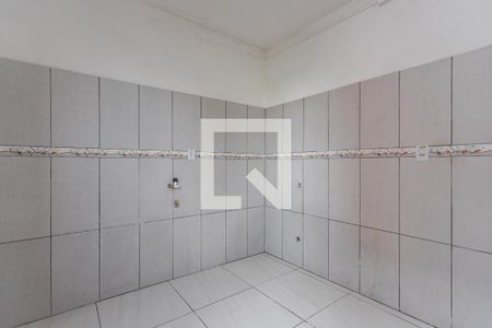 Cozinha e Área de Serviço de apartamento à venda com 2 quartos, 43m² em Rubem Berta, Porto Alegre