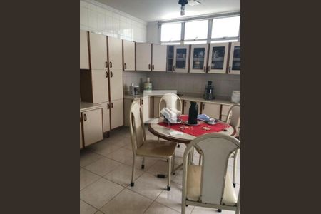 3ea8328c-d321-49c3-b7cc-f83145dce21d de casa à venda com 3 quartos, 140m² em Vila Formosa, São Paulo