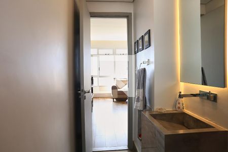 Lavabo de apartamento à venda com 4 quartos, 180m² em Sagrada Família, Belo Horizonte