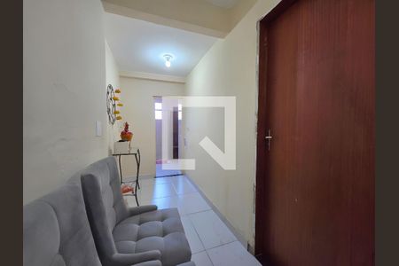Corredor de casa à venda com 9 quartos, 396m² em Dom Cabral, Belo Horizonte