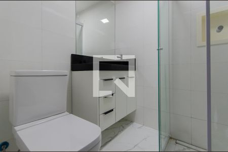 Banheiro de casa à venda com 1 quarto, 60m² em Vila Monumento, São Paulo