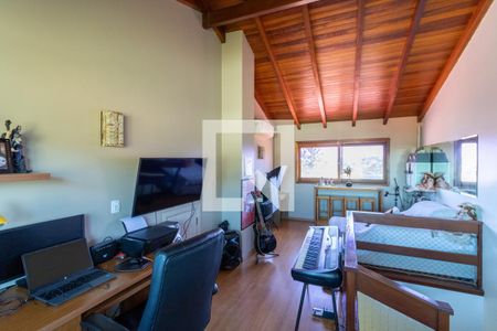 Escritório de casa à venda com 3 quartos, 172m² em Espírito Santo, Porto Alegre