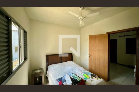 Quarto 2 de casa à venda com 4 quartos, 190m² em Planalto, Belo Horizonte