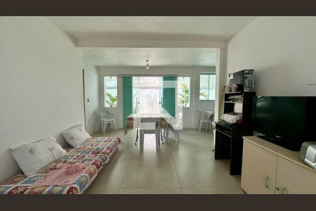 Sala de casa à venda com 4 quartos, 190m² em Planalto, Belo Horizonte