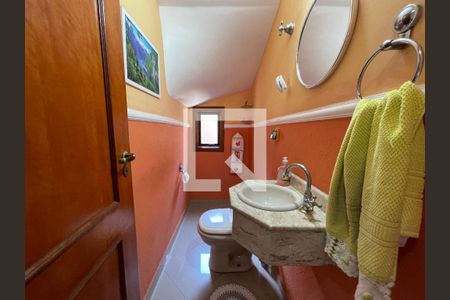 Lavabo de casa à venda com 3 quartos, 235m² em Jaguaré, São Paulo