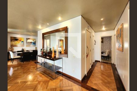 Sala de apartamento à venda com 3 quartos, 195m² em Indianópolis, São Paulo