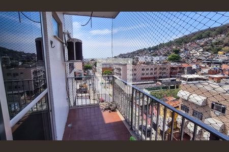 Varanda Sala de apartamento à venda com 2 quartos, 68m² em Penha Circular, Rio de Janeiro