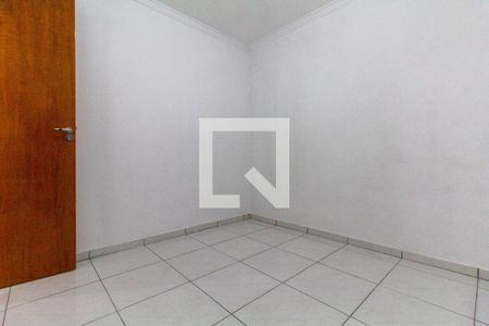 Quarto 1 de apartamento para alugar com 2 quartos, 44m² em Penha de França, São Paulo
