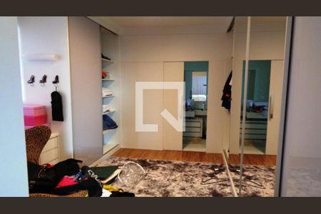 Casa de Condomínio à venda com 3 quartos, 572m² em Alphaville, Nova Lima