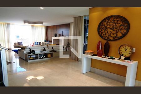 Casa de Condomínio à venda com 3 quartos, 572m² em Alphaville, Nova Lima