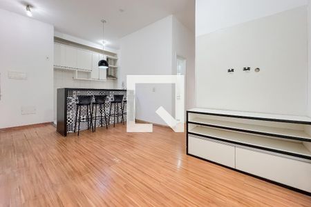 Sala de apartamento à venda com 3 quartos, 64m² em Cambuci, São Paulo