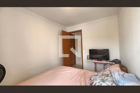 Quarto de apartamento para alugar com 2 quartos, 56m² em Vila Laura, Salvador